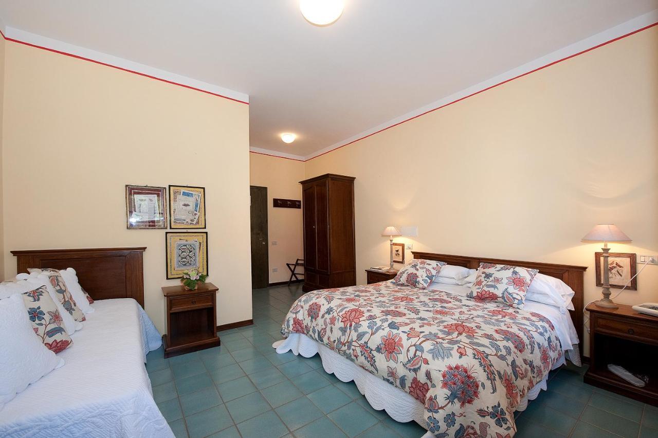 Hotel Molino D'Era Volterra Zimmer foto